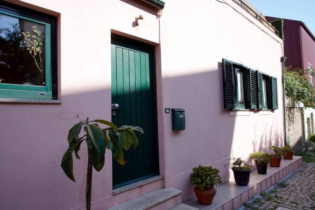 Blancohouse. Fozdodouro Villa Porto Luaran gambar